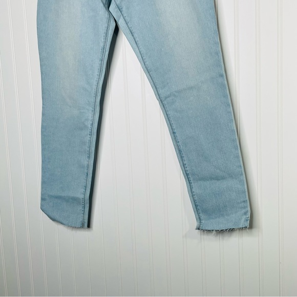 HUDSON Krista Super Skinny Ankle Jeans - Picture 3 of 7